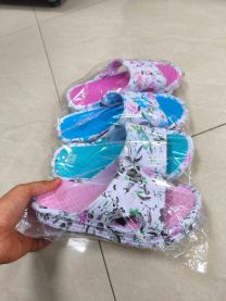 Klapki basenowe damskie (36-41/24P)