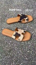 Klapki na płaskim (36-41/12P)