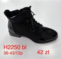 (36-43/12P)_Botki na płaskim