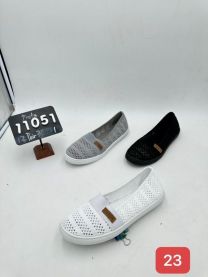 Trampki wsuwane damskie(36-41/12P)