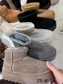 * BARDZO WYSOKA JAKOŚĆ WYKONANIA *