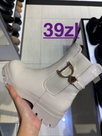 Botki na płaskim (36-41/12P)