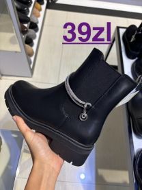 Botki na płaskim (36-41/12P)