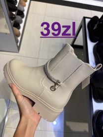 Botki na płaskim (36-41/12P)