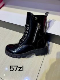 Botki na płaskim (36-41/12P)