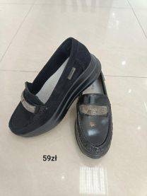 GOODIN_Półbuty na koturnie (36-41/12P)