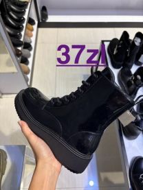 Botki na koturnie (36-41/12P)