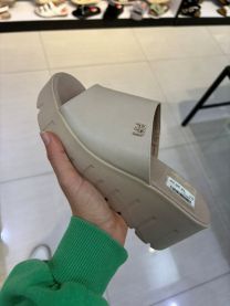 Klapki na Koturnie(36-41/12p)