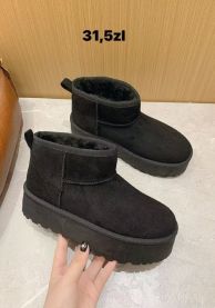 * BARDZO WYSOKA JAKOŚĆ WYKONANIA *