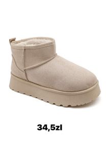 * BARDZO WYSOKA JAKOŚĆ WYKONANIA *