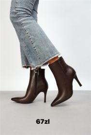 Botki na szpilce (36-41/12P)