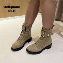 Botki na płaskim (36-41/12P)