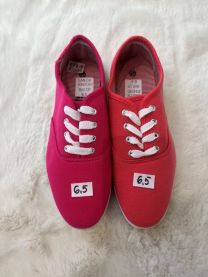 Trampki wiążane damskie(36-41/12P)