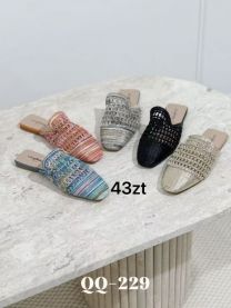 Klapki zakryte palce damskie(36-41/12P)