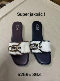 Klapki na płaskim (36-41/12P)