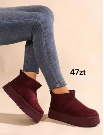 * BARDZO WYSOKA JAKOŚĆ WYKONANIA *