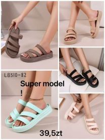 Klapki na płaskim (36-41/12P)