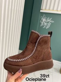 * BARDZO WYSOKA JAKOŚĆ WYKONANIA *