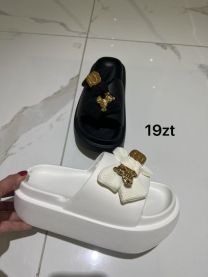 Klapki na płaskim (36-41/12P)