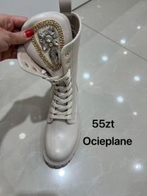 Botki na płaskim (36-41/12P)