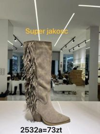 Kozaki na obcasie (36-41/12P)