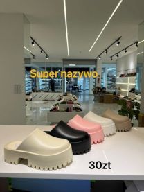 Klapki kroksy damskie (36-41/12P)