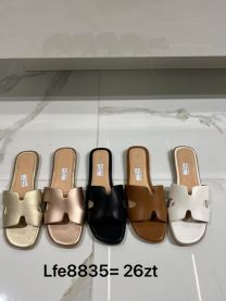 Klapki na płaskim (36-41/12P)