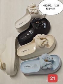 Klapki basenowe damskie (36-41/24P)