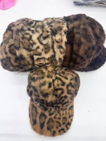 Czapki damskie z daszkiem (uniwersalny/12szt)