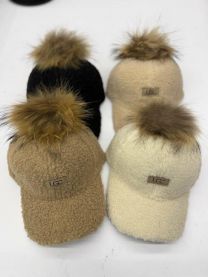 Czapki damskie z daszkiem (uniwersalny/12szt)