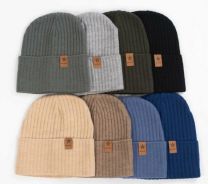 Czapki damskie (uniwersalny/12szt)