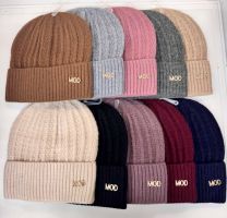 Czapki damskie (uniwersalny/12szt)