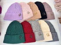 Czapki damskie (uniwersalny/12szt)