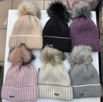 Czapki damskie (uniwersalny/12szt)