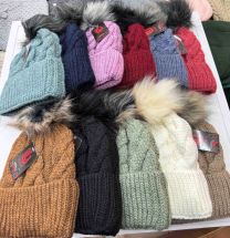 Czapki damskie (uniwersalny/12szt)