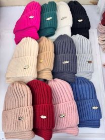 Komplet Czapki damskie (uniwersalny/12kompletów)