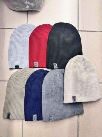 Czapki damskie (uniwersalny/12szt)