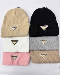 Czapki damskie (uniwersalny/12szt)