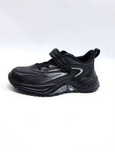 Buty sportowe na rzepy chłopięce (32-37/8P)