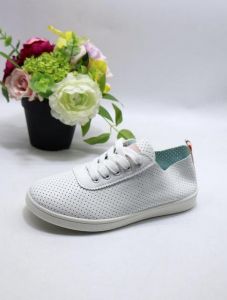 Trampki wiążane damskie(36-40/10P)