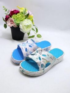 Klapki basenowe damskie (37-42/24P)