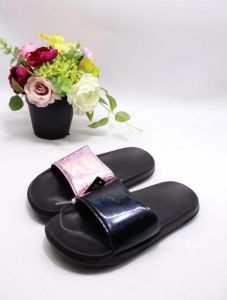 Klapki basenowe damskie (36-41/36P)