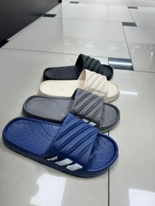 Klapki basenowe damskie (36-41/24P)