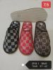 Kapcie zakryte palce damskie (37-42/48P)